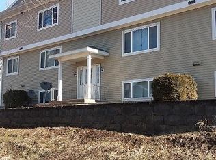 514 S Lucas St #11, Iowa City, IA 52240