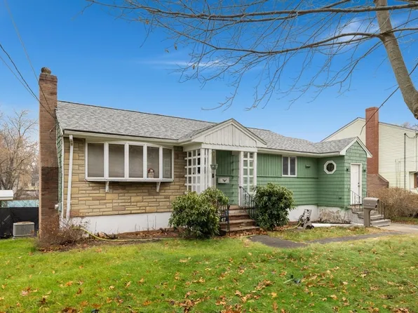 47 School St, Saugus, MA 01906