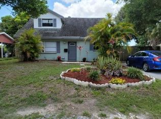 9178 Fairweather Dr, Largo, FL 33773