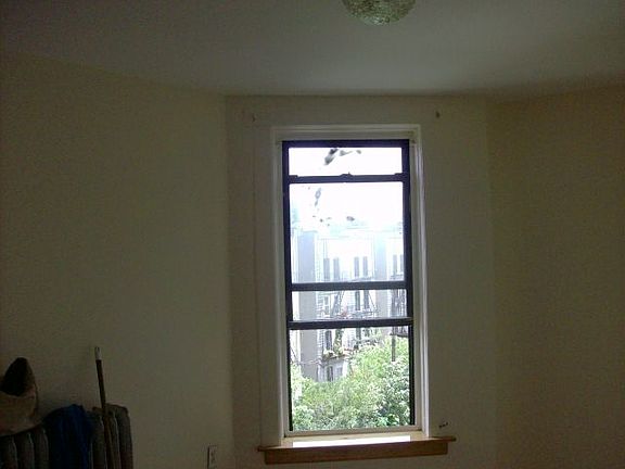 5th image of 483 Park Pl APT 3R