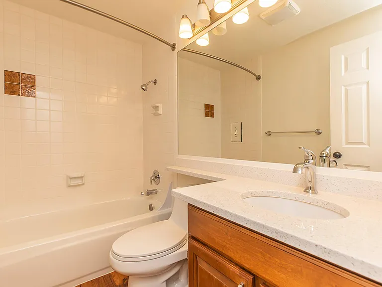 Pinewood Village Apartments — Photo 37