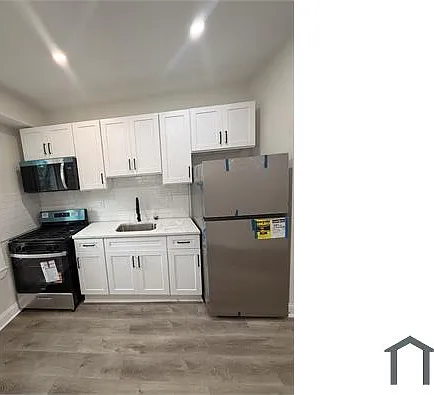 3 bed, $2,000 — Photo 3