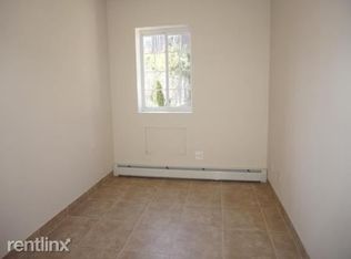 3056 37th St, Astoria, NY 11103