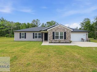395 Linden Dr, Jesup, GA 31545