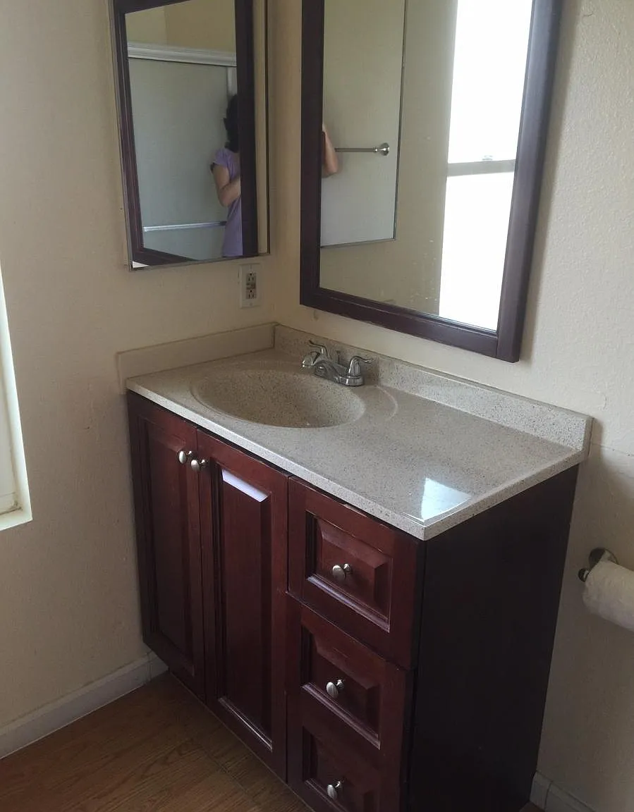3 bed, 2.5 bath, 1460 sqft, $3,150 — Photo 3