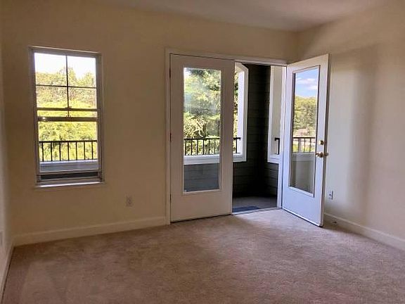 4th image of 1587 S Novato Blvd APT 206