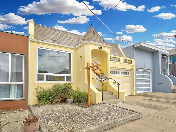 3rd image of 3428 Rivera St