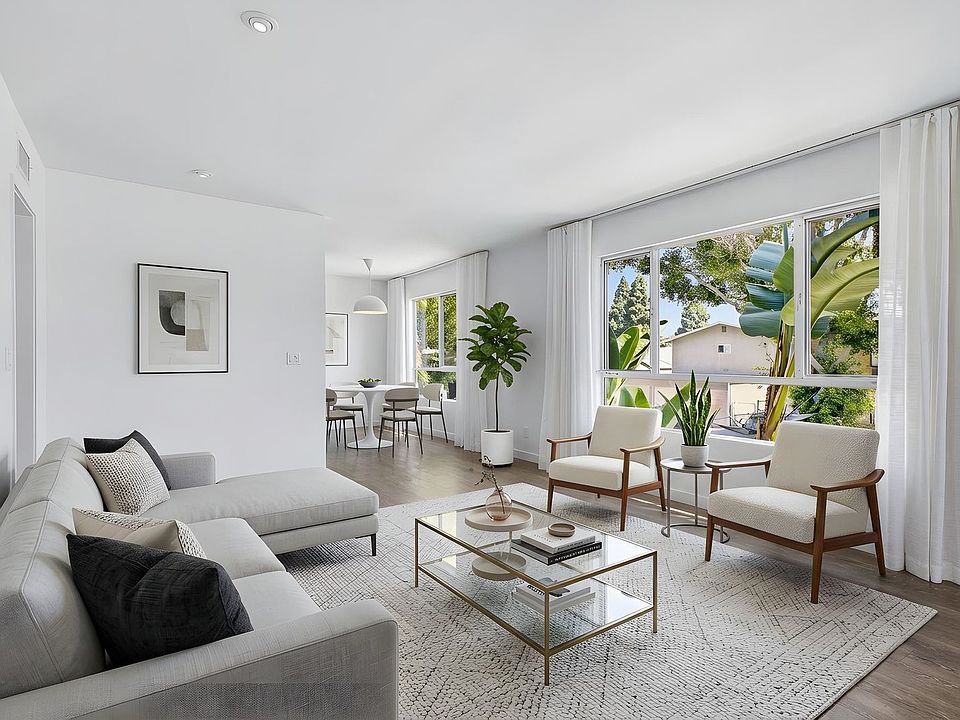 1st image of 3425 Helms Ave #3
