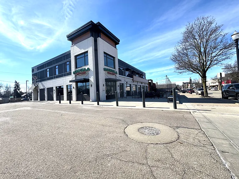 365 E Liberty St #202 — Photo 12