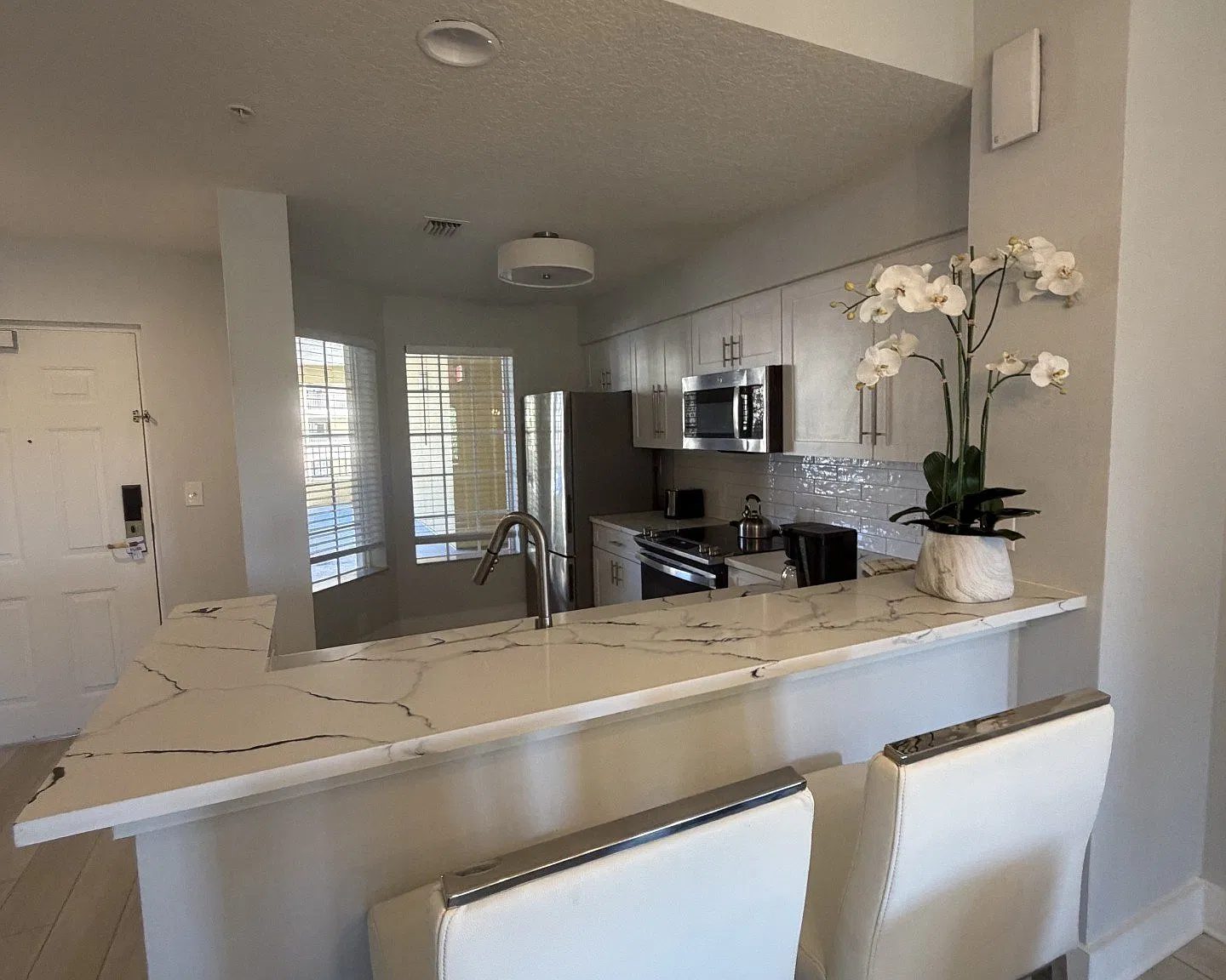 Spacious 2BR/2BA Resort Condo Minutes from Disney - Fully Furnished! — Photo 2