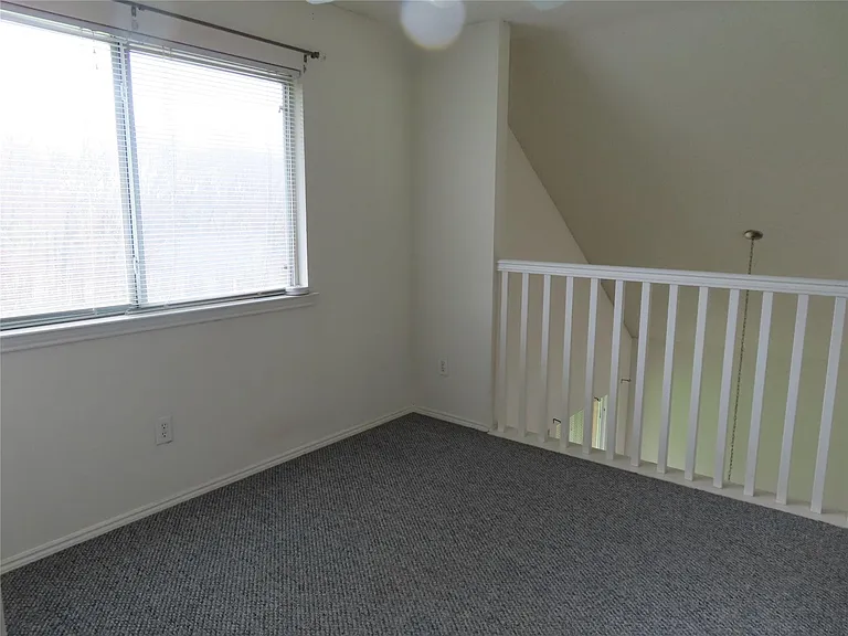 3098 Wildflower Way — Photo 21