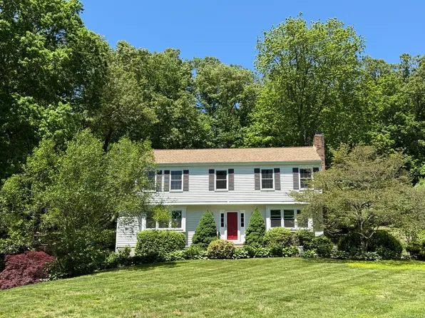 41 Jeremiah Road, Newtown, CT 06482