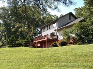 322 Parrish Ln, Franklin, NC 28734