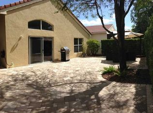 18830 NW 24th Pl, Pembroke Pines, FL 33029