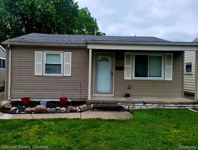 8045 Oak St, Taylor, MI, 48180