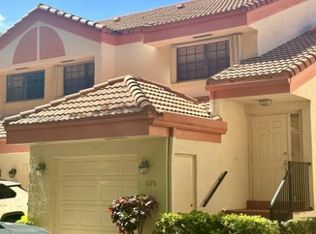 3176 Arbor Ln #2506, Hollywood, FL 33021