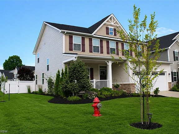 3rd image of 2193 Canterbury Dr