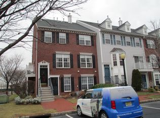 1 Cypress St, Jersey City, NJ 07305