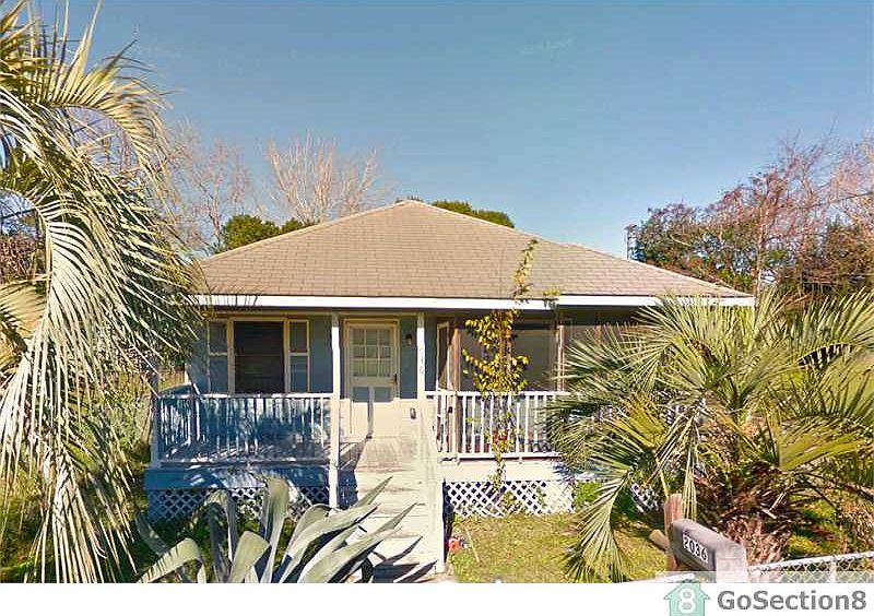 1st image of 2036 Delaware Ave