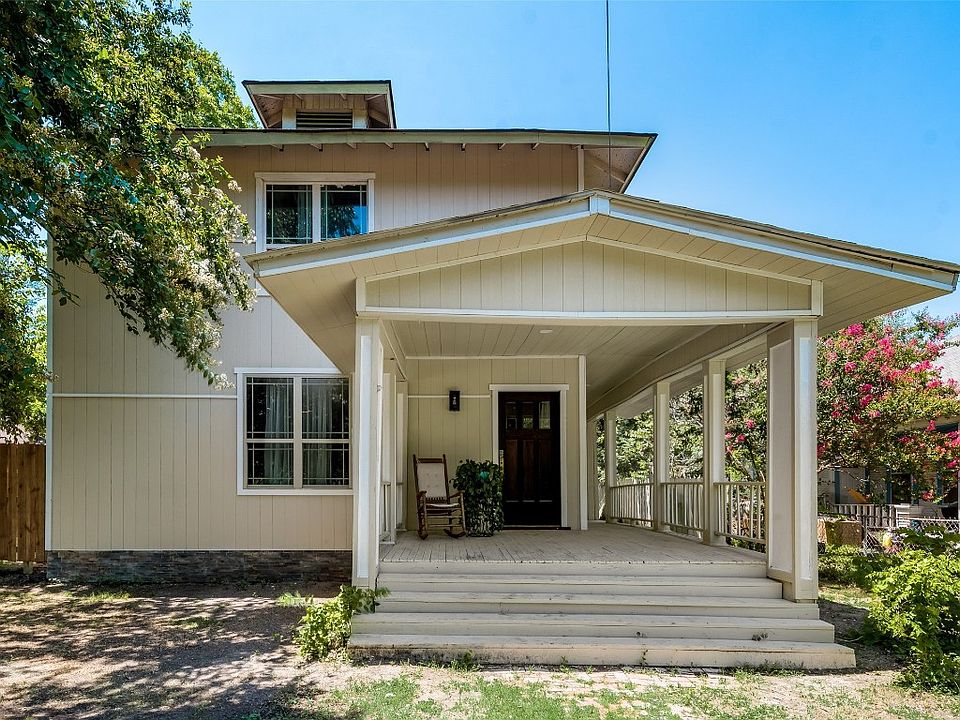 1446 W 4th Ave, Corsicana, TX 75110 MLS 20370512 Zillow