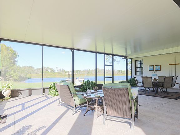5th image of 150 Hainesport Dr