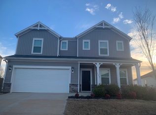 393 Pewter Cir, Simpsonville, SC 29680