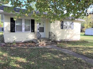 400 N Main St, Madison, MO 65263