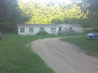 4190 N Locust Ave, White Cloud, MI 49349