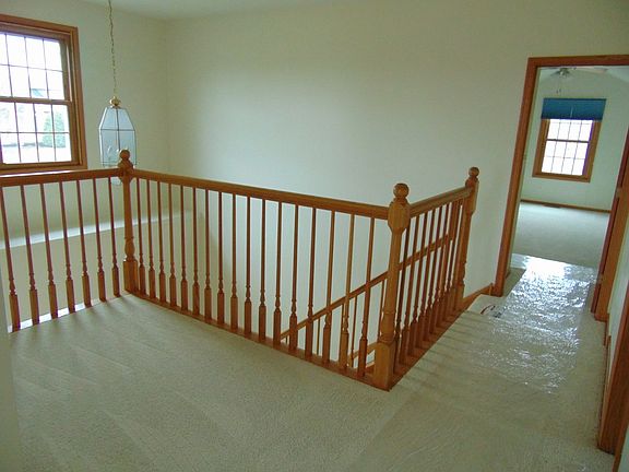5th image of 1511 Monarch Ave
