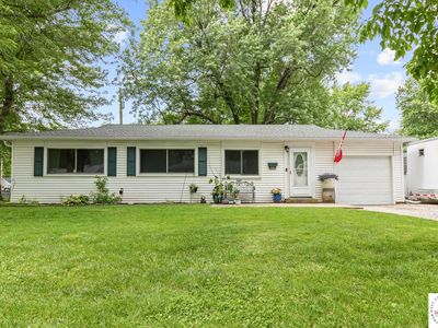 230 Rainbow Dr, Sedalia, MO, 65301