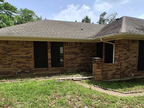 2nd image of 319 Jamie Way