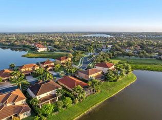3432 Oakmont Estates Blvd, Wellington, FL 33414