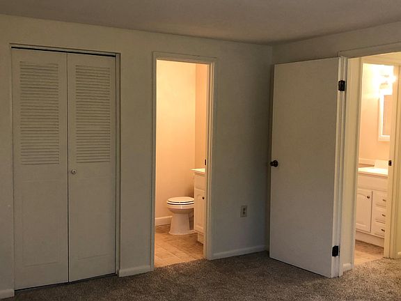 4th image of 225 Watertree Dr #225