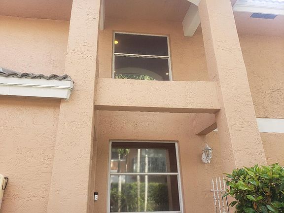 3rd image of 3259 NW 44th Street #1