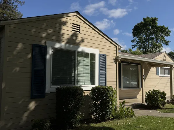 913 Clover Dr, Santa Rosa, CA 95401