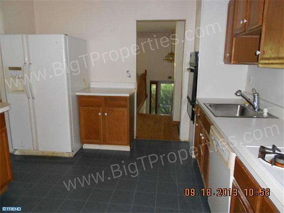5th image of 808 Parkside Blvd