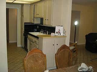 Dining and Breakfast Area 