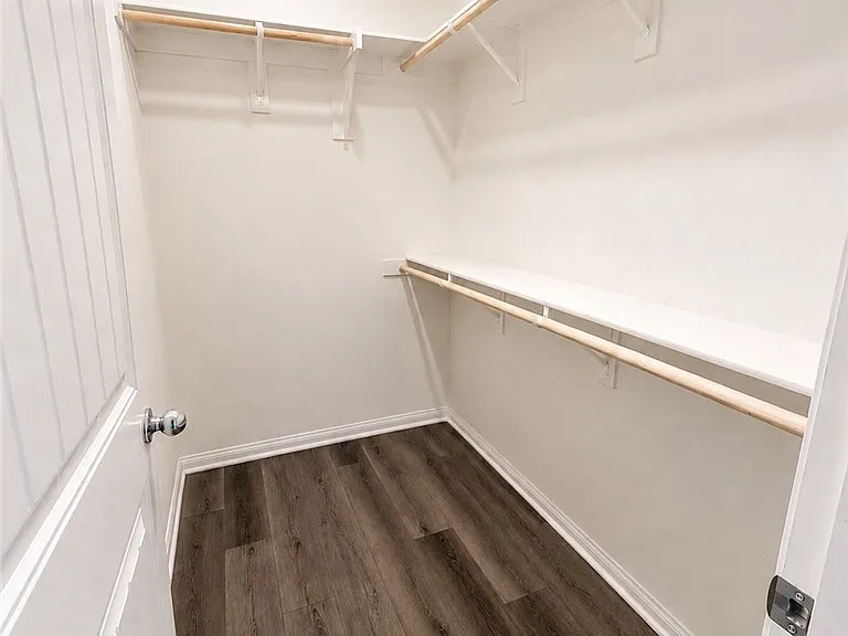 16570 Wyndham Ln — Photo 14