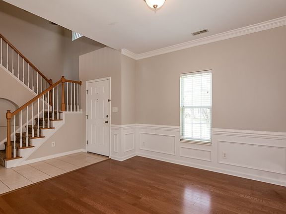 5th image of 3924 Huntmeadow Dr