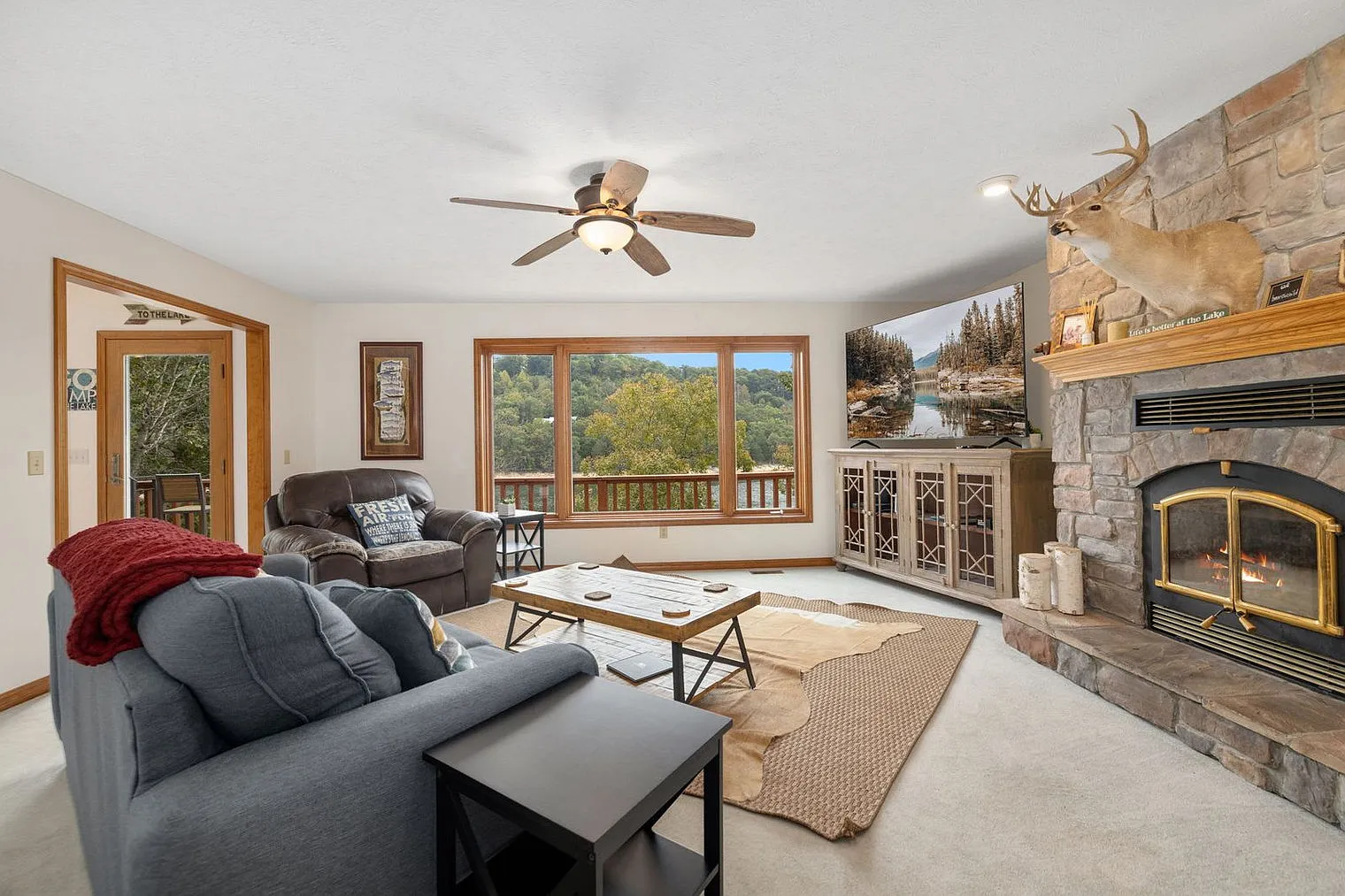 4 bed, 3.0 bath, 3056 sqft, $9,371 — Photo 1