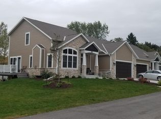 18110 Hoffman Ave UNIT A, Brookfield, WI 53045