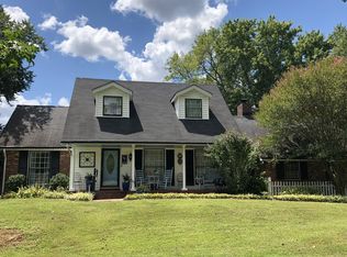698 Overlook Dr, Mount Juliet, TN 37122