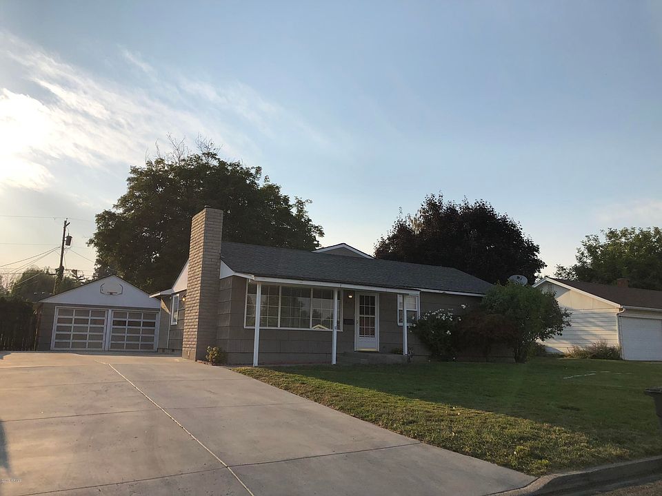 1st image of 416 N 30th Ave