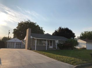 416 N 30th Ave, Yakima, WA 98902