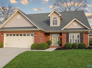 1611 Stone River Pl SW, Decatur, AL 35603