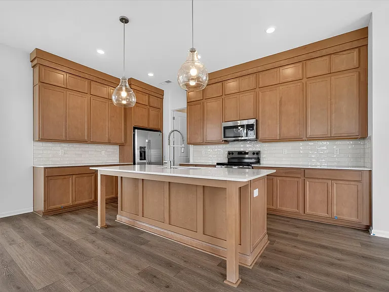 15732 Showdown Rd — Photo 14