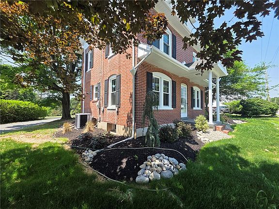 4th image of 601 Cherry Hill Rd
