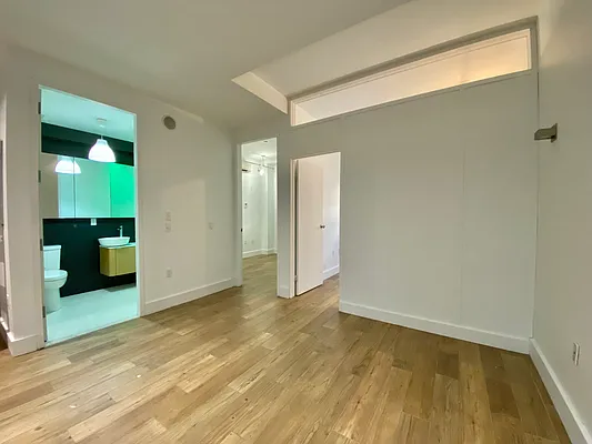 Rented by Simply Brooklyn Realty Inc | media 10