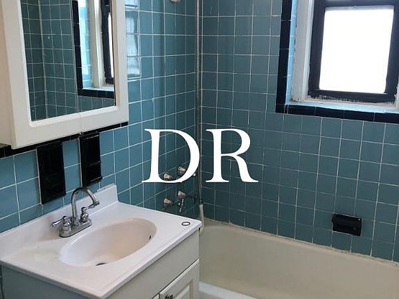 2nd image of 2325 Ocean Ave APT 4D