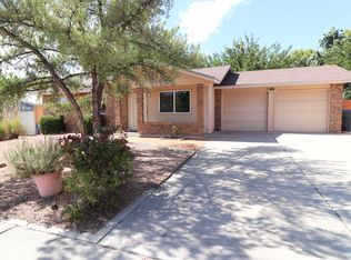 10417 Malaguena Ln NE, Albuquerque, NM 87111